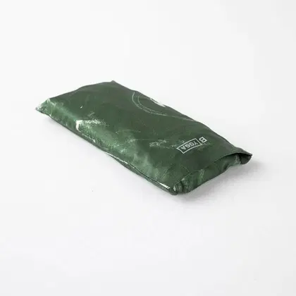 B Yoga The Silk Eye Pillow - Marbled Emerald