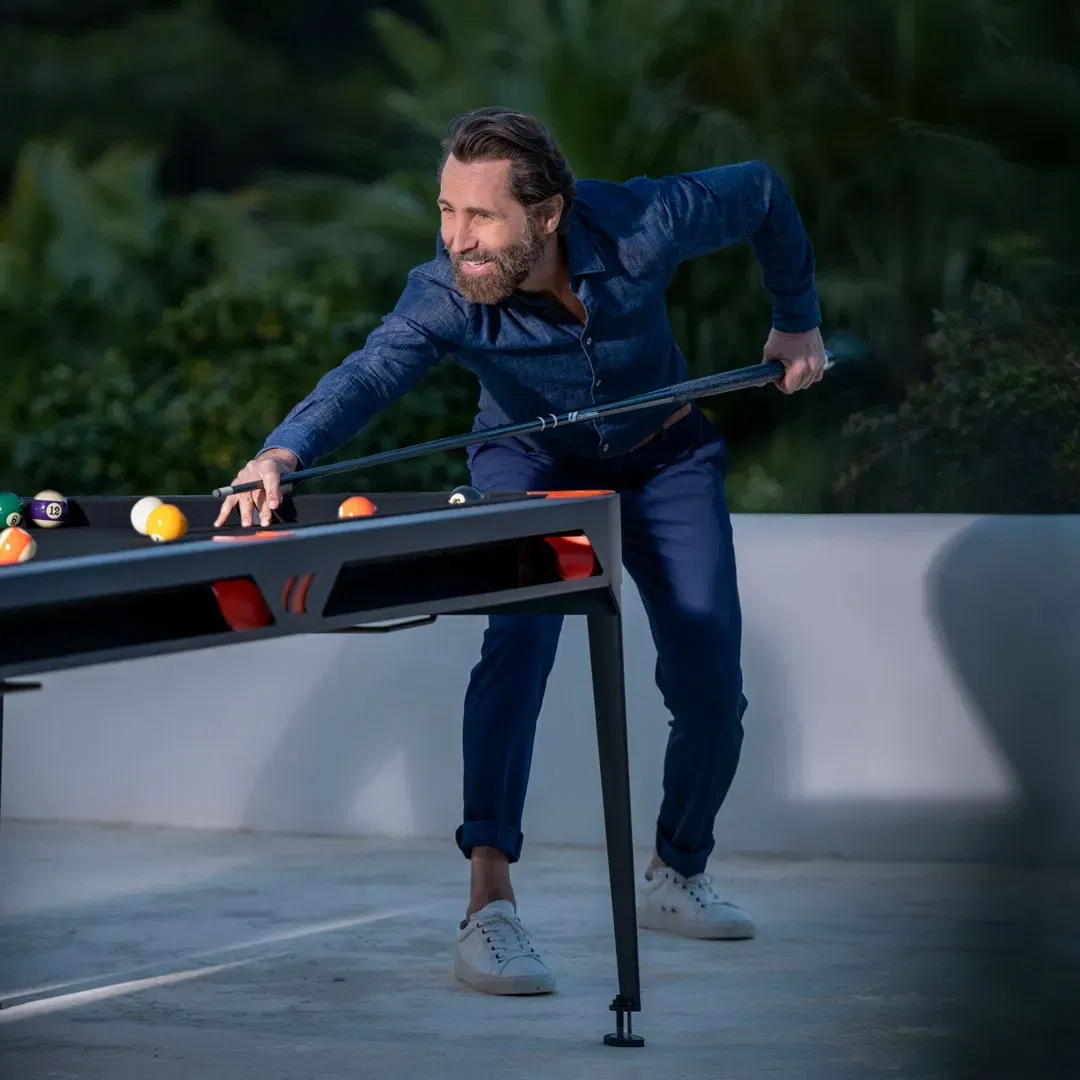 كورنيليو طاولة بلياردو داخلية وخارجية - Black