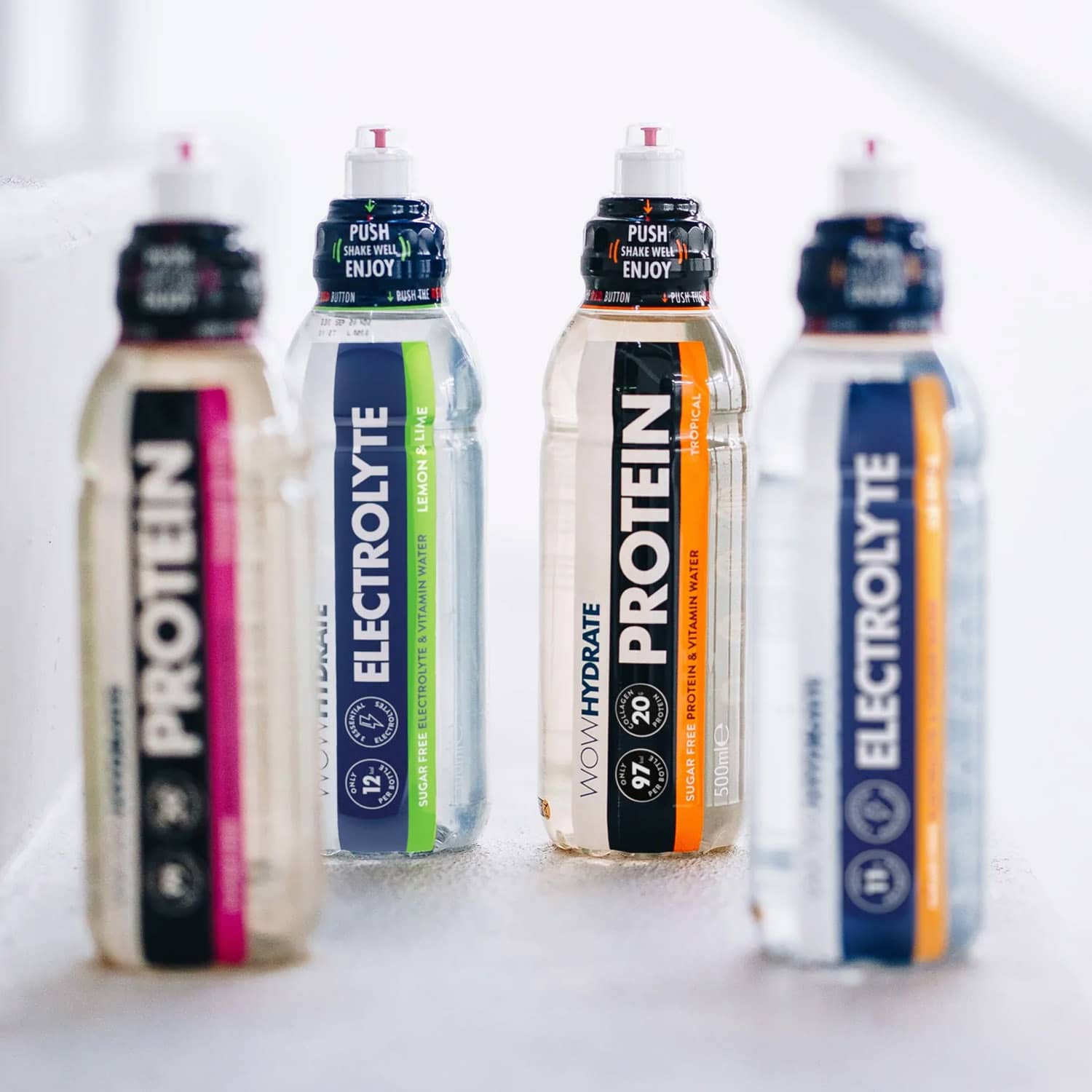 واوهيدرات عبوة التذوق - جميع النكهات - 500 مل (عبوة من 12 قطعة)