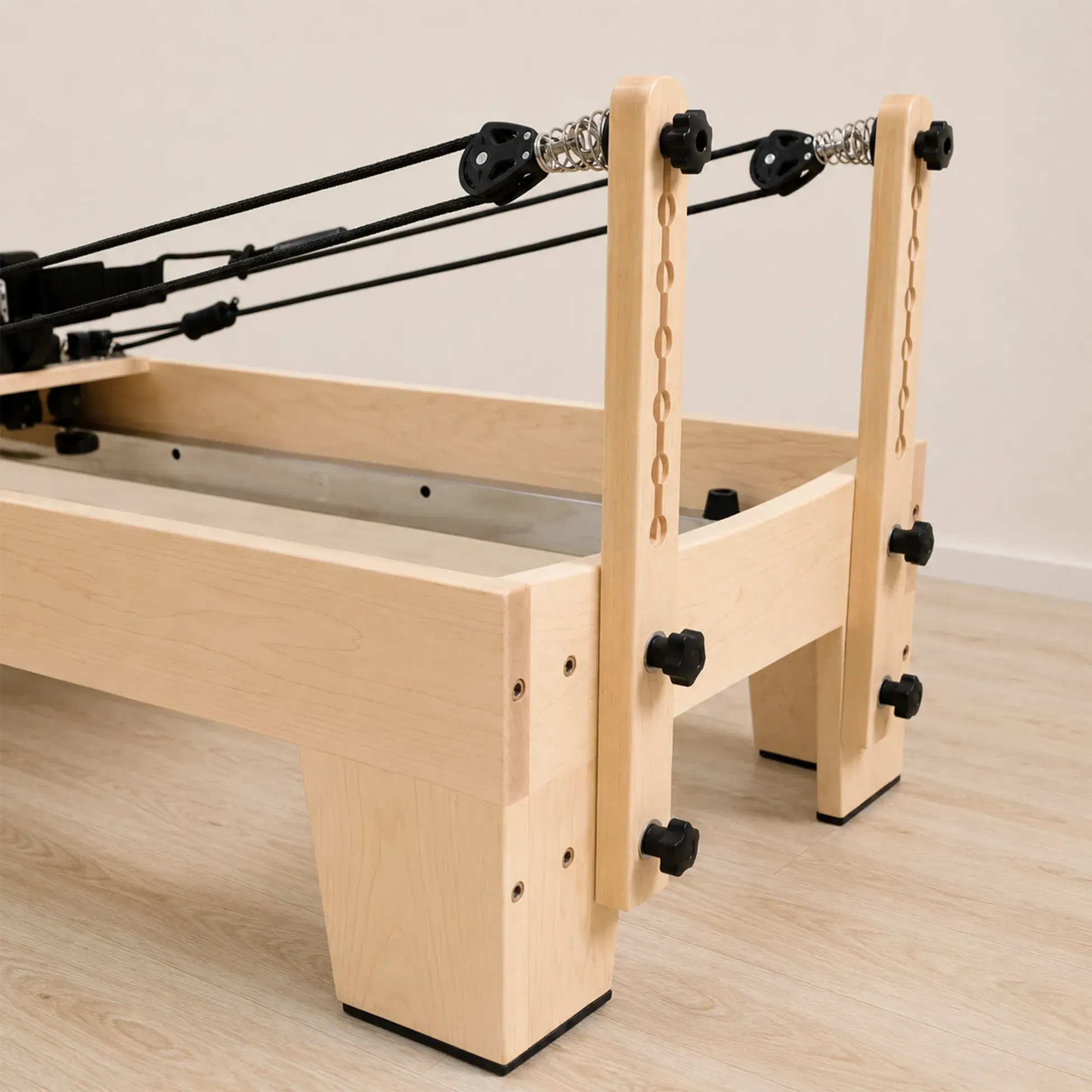 Eleno Pilates M4 Pro Maple Wood Reformer Bundle - Beige
