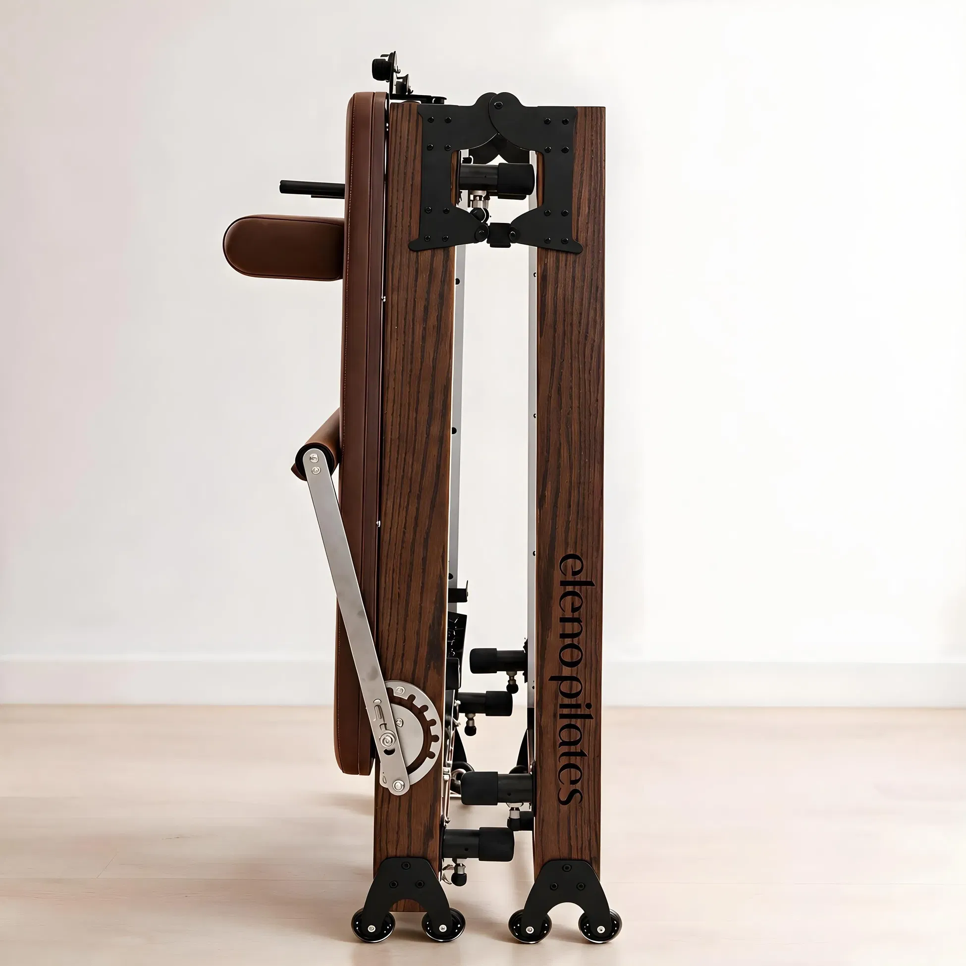 Eleno Pilates Home Fit Red Oak Foldable Reformer Bundle - Brown