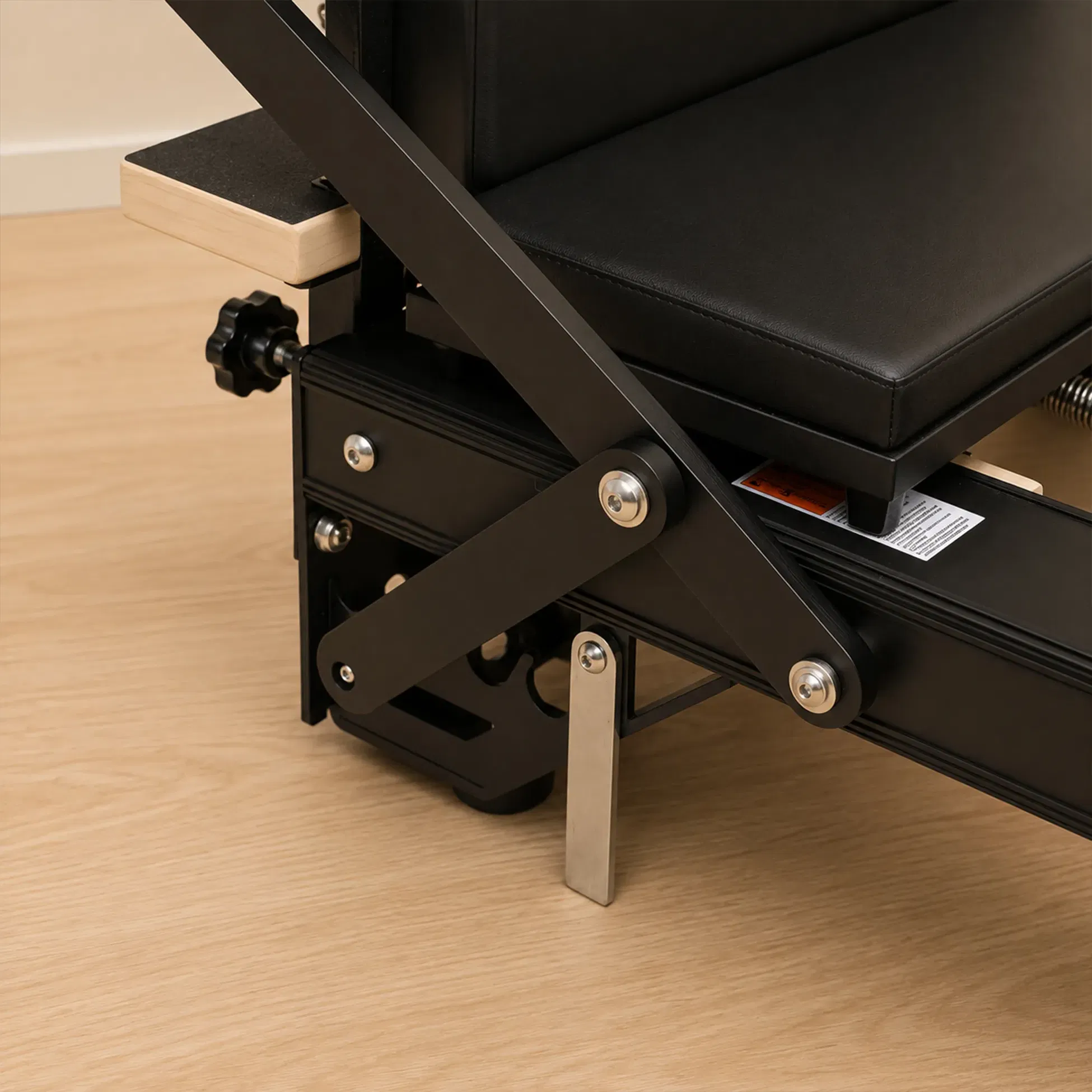 Eleno Pilates E2 Max Aluminum Alloy Pilates Reformer Bundle (Black)