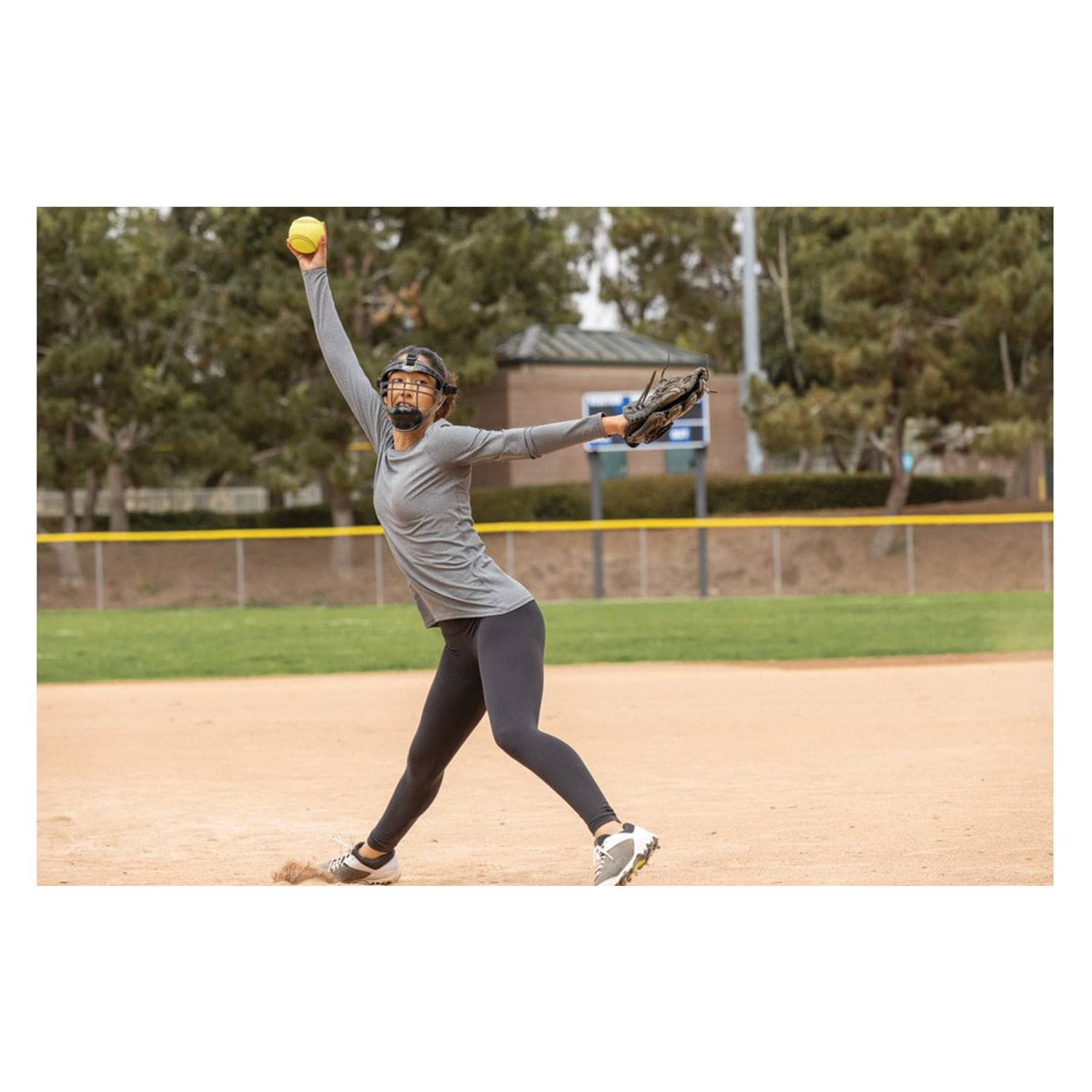 SKLZ Field Shield - L/XL