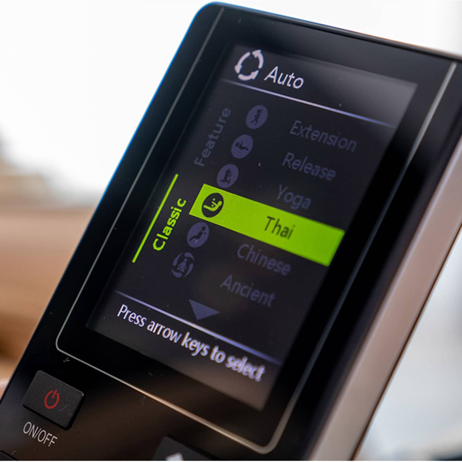 Rotai RT6890 Smart Leisure Massage Chair - Gold