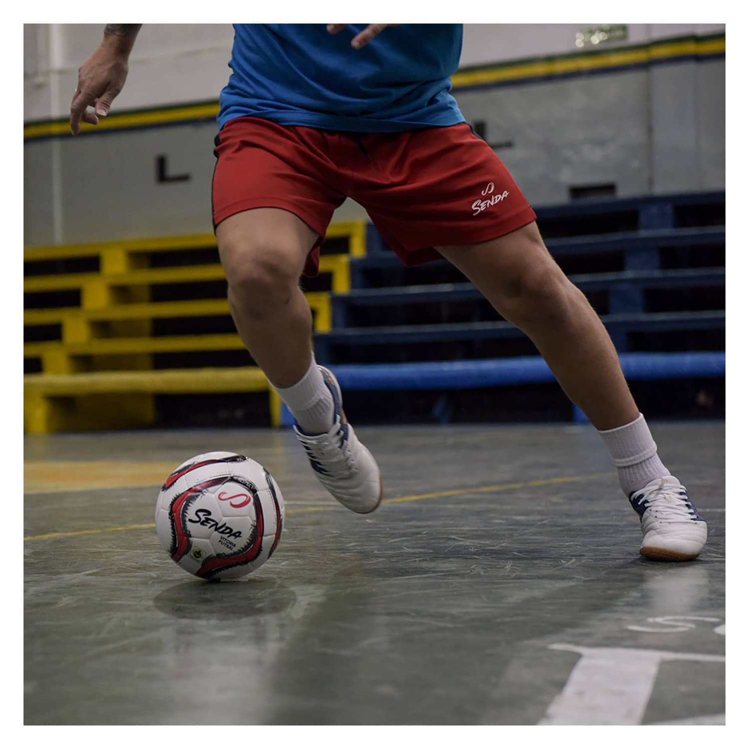 ارسل فيتوريا ماتش كرة الصالات - Size 4