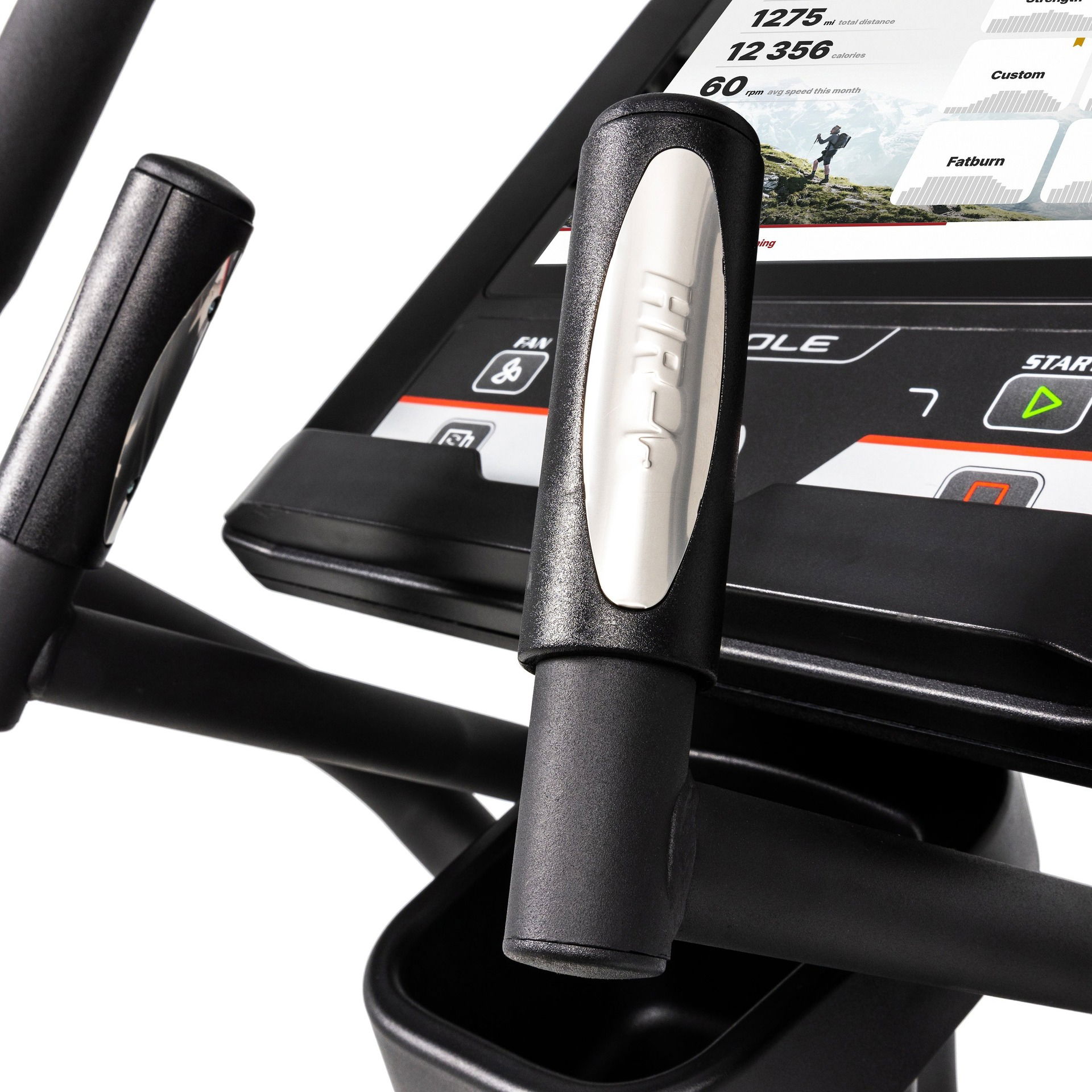 Sole Fitness E95-ENT Elliptical Cross Trainer with 13.3