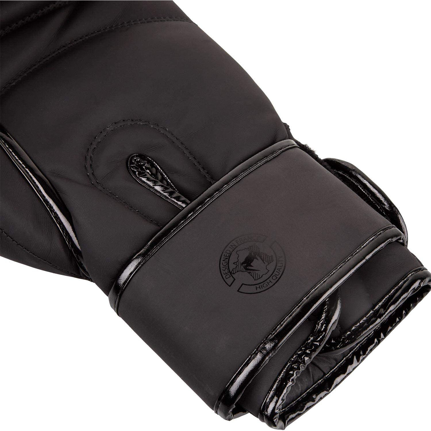 Venum Contender 2.0 Boxing Gloves - Black-Black - 12Oz