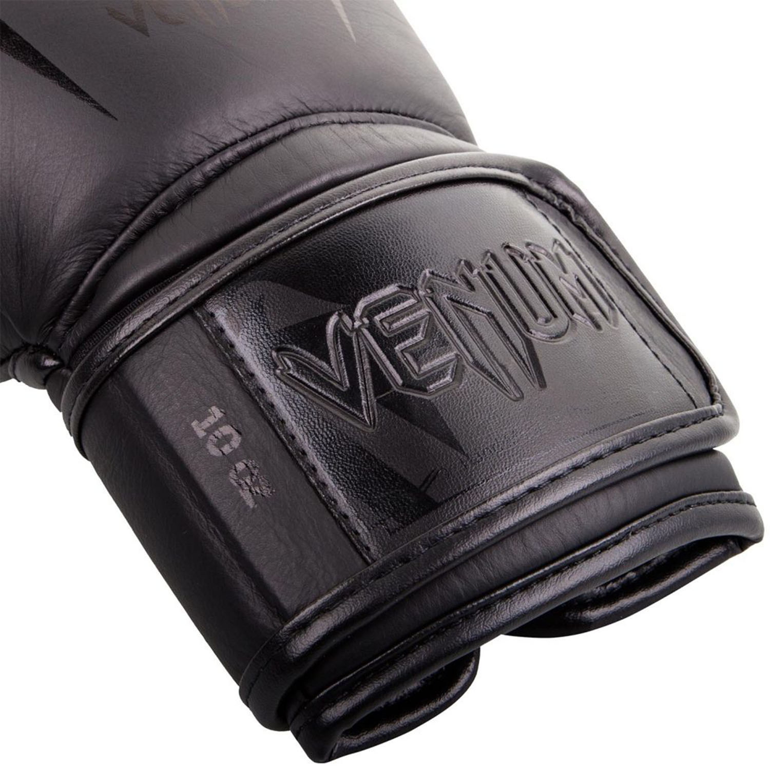 Venum Giant 3.0 Nappa Leather Boxing Gloves - Black - 16Oz