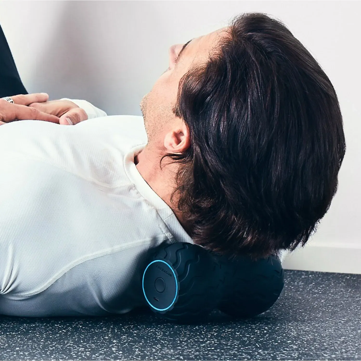 Therabody Wave Duo Smart Vibration Therapy Device - Black